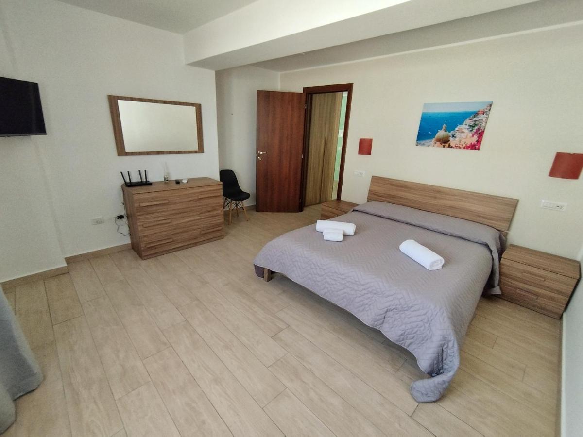 Bed and Breakfast La Penisola Santa Maria La Carita Екстер'єр фото